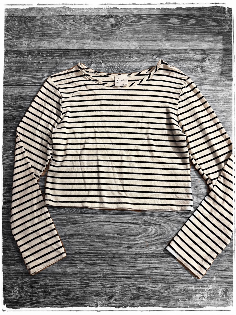 Olivia Rae White and Black Striped Long-Sleeve Crop Top